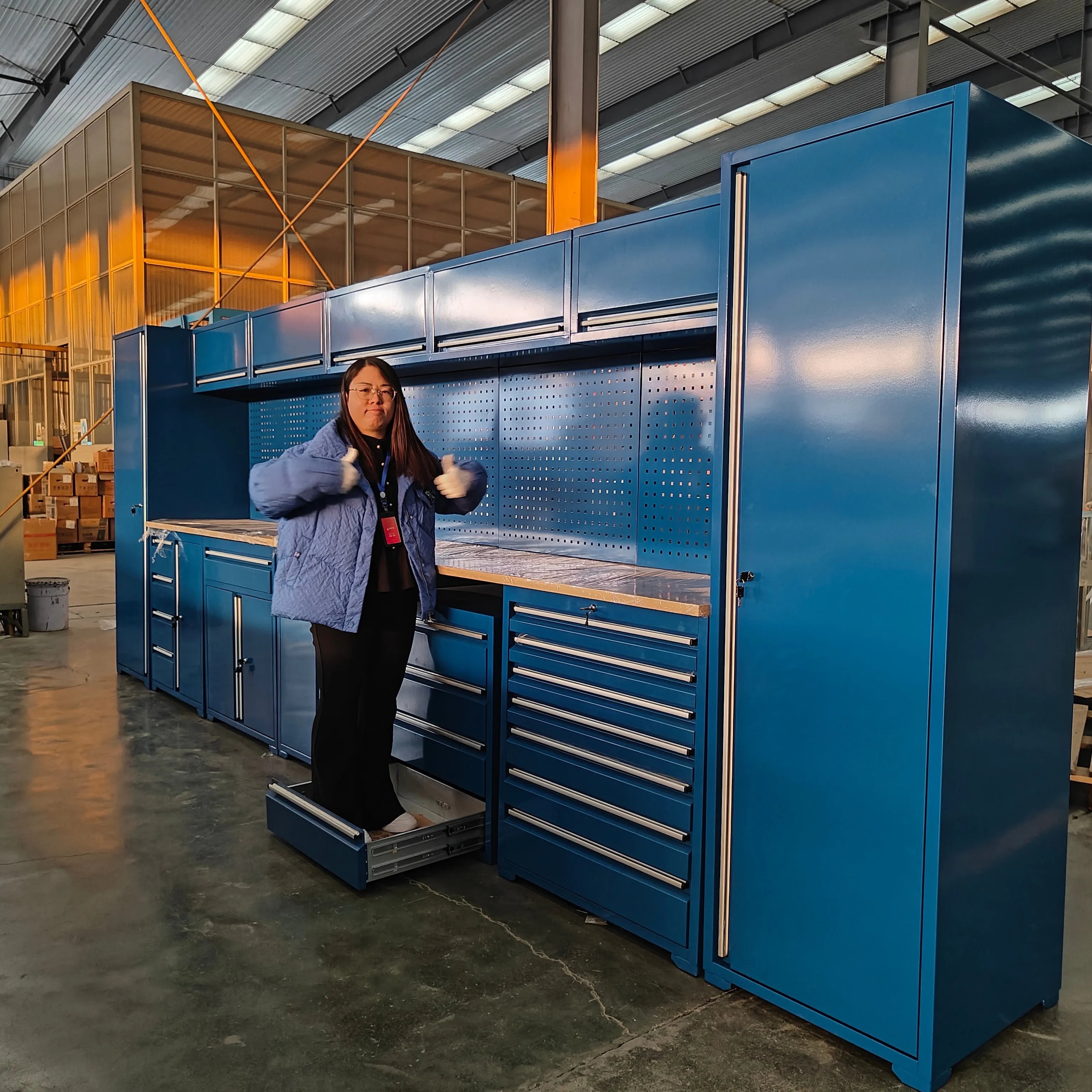 Как выбрать высококачественные и безопасные инструментальные шкафы？